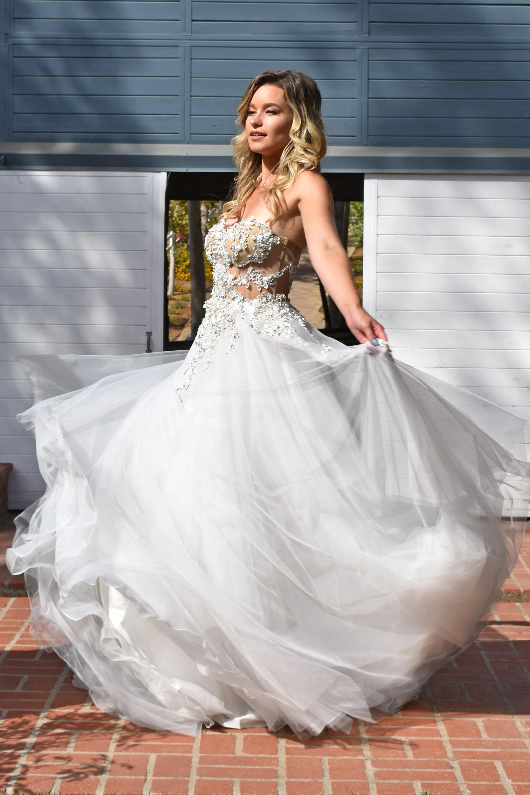 Brynn Gown - Image 7