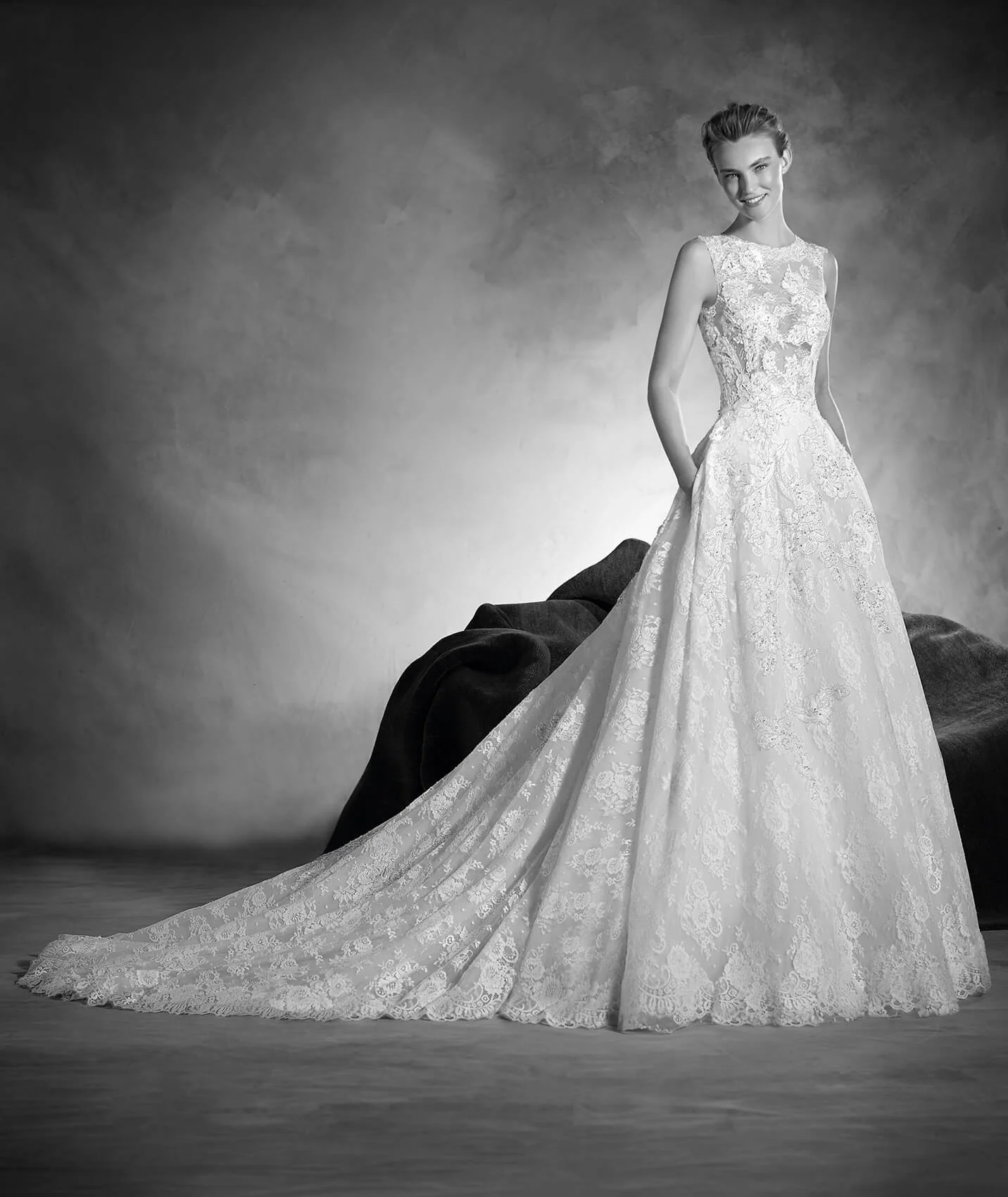 Pronovias Naiara - Image 3