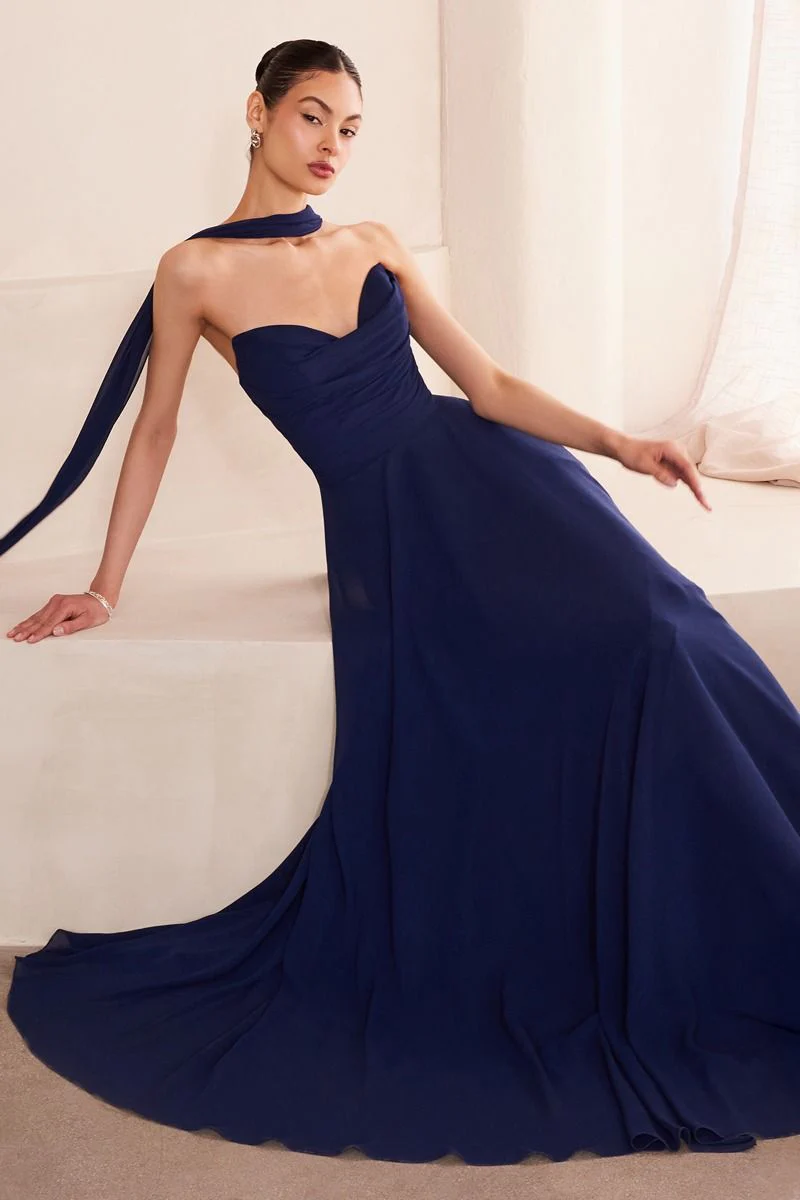 T703 - Image 2