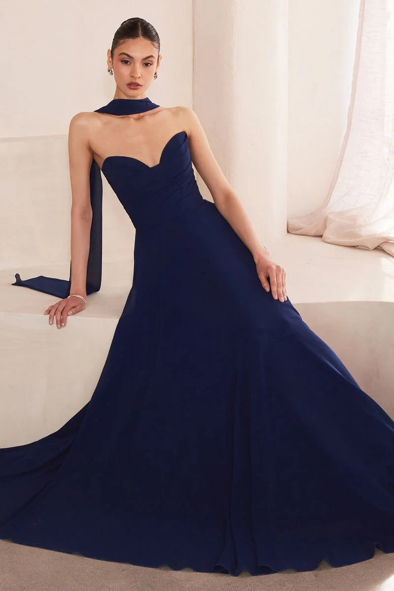 T703 - Image 3